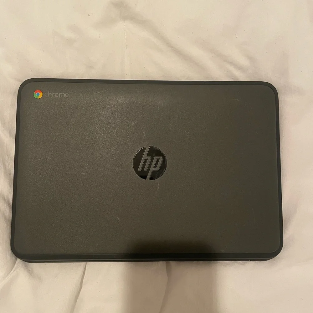 HP Chromebook 11A G6 EE Laptop